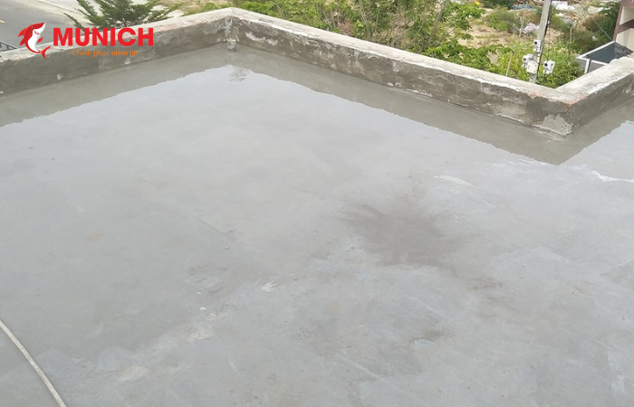 Thi công vật liệu chống thấm gốc xi măng