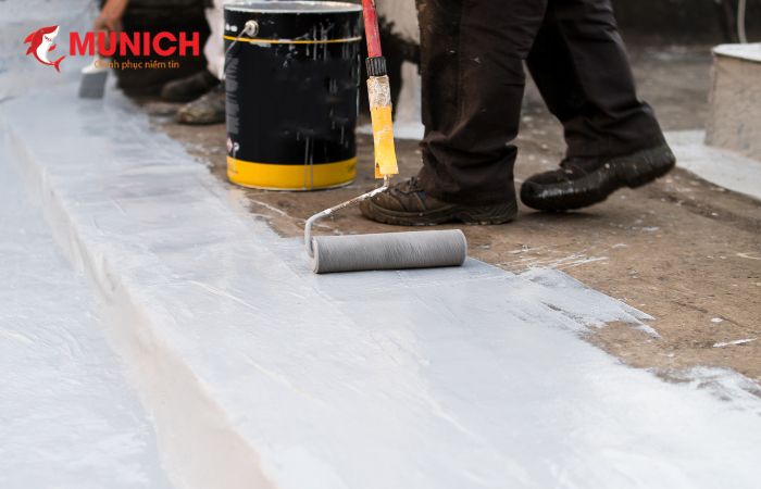 Thi công nhiều lớp giúp tăng độ bền của lớp chống thấm