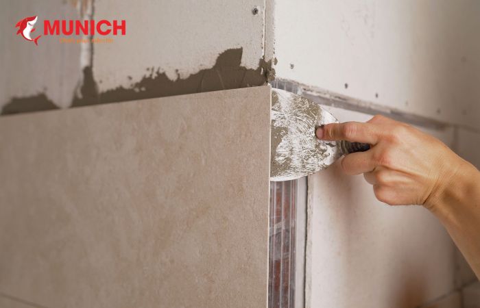 Sử dụng vữa, xi măng và gạch ốp để tăng thêm khả năng bảo vệ sự xâm nhập của nước