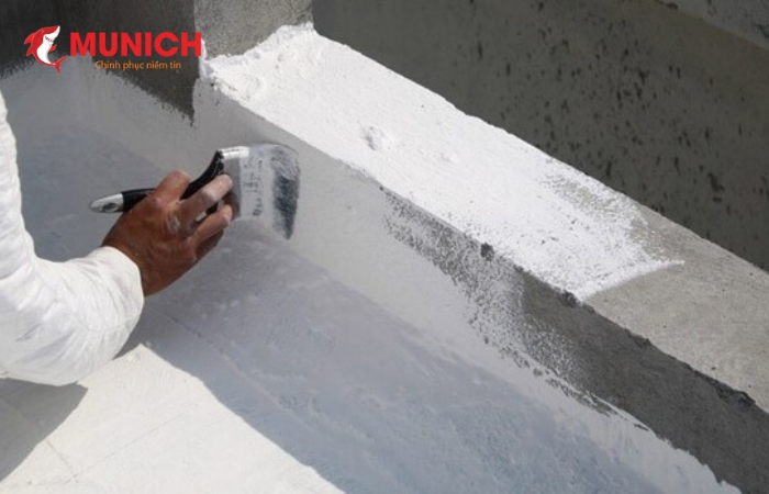 Sử dụng keo chống thấm dạng lỏng 