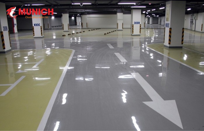 Sàn đã sử dụng được một thời gian