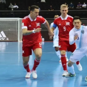 thi-cong-san-futsal